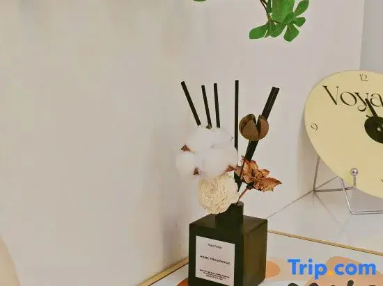 Yunya Creative Suite Homestay (Chengdu Panda Base Store