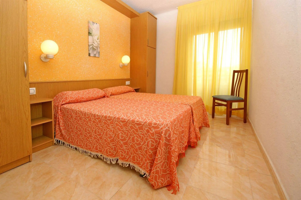 Apartaments Costa dOr