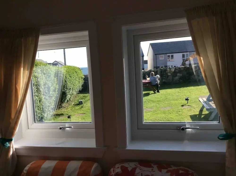 Charming quirky coastal Cottage Port Ellen