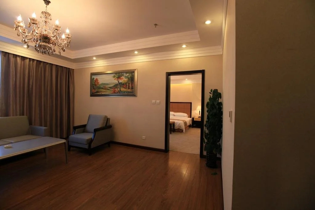 Zhangjiakou HongHao Holiday Hotel