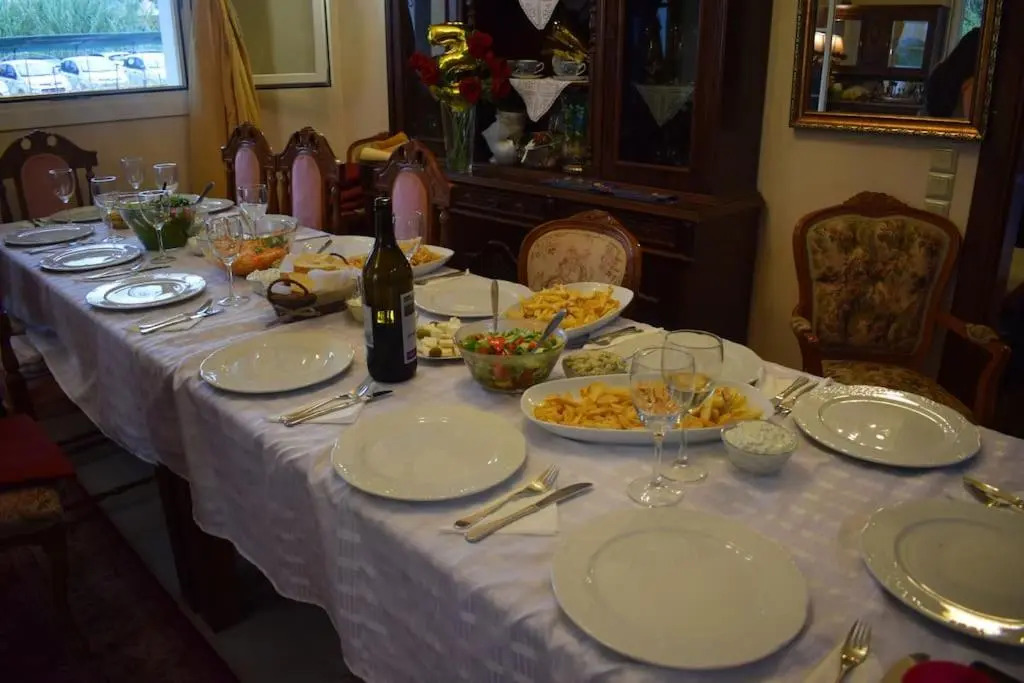 Private Villa AKOBARA, 2km from city center
