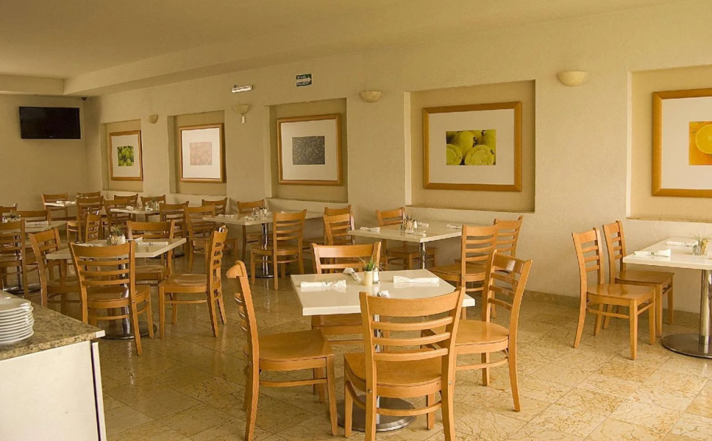 Fato Hotel