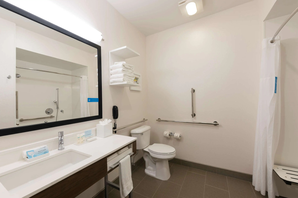 Hampton Inn & Suites East Lansing