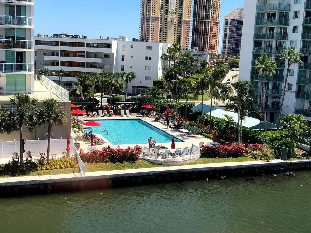 Le Marina Bay 1109 - Condo 4 People, Sunny Isles