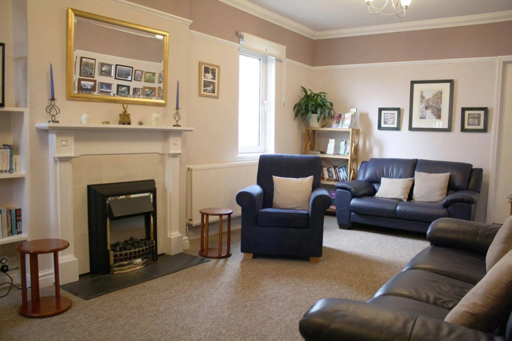 Edale House