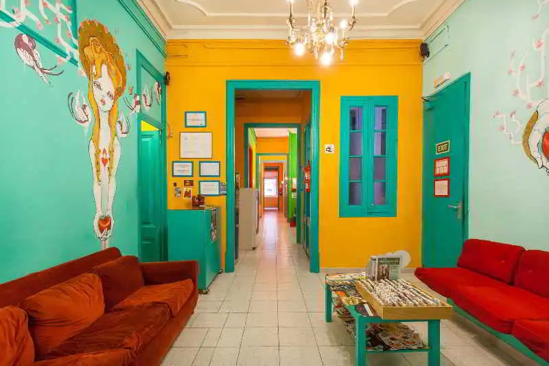 Hostal Downtown