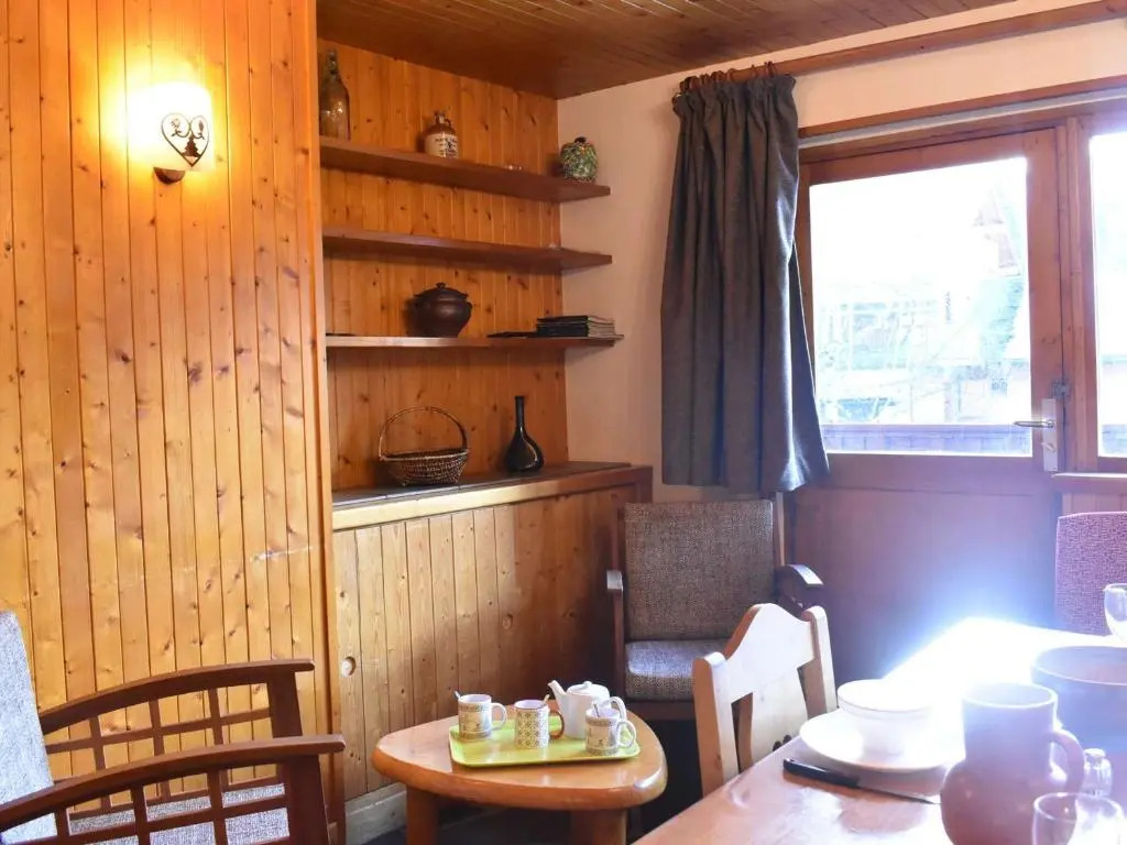 Appartement Méribel, 3 pièces, 6 personnes - FR-1-180-160