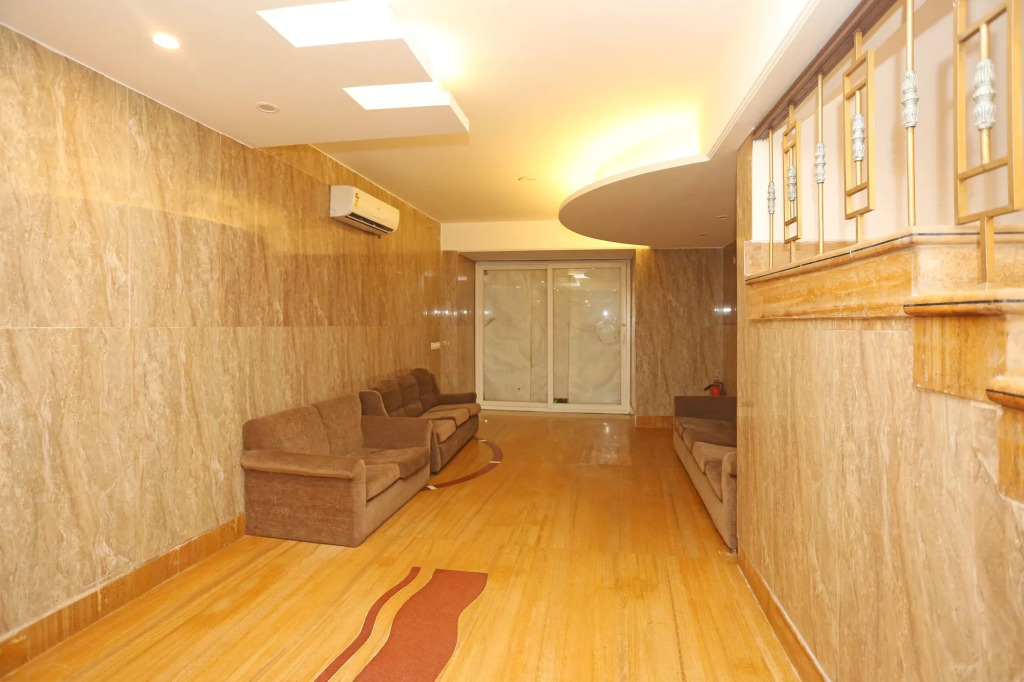 Hotel O The Avenue Residency