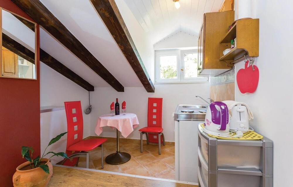 Nice Home in Dubrovnik With Wifi and 1 Bedrooms