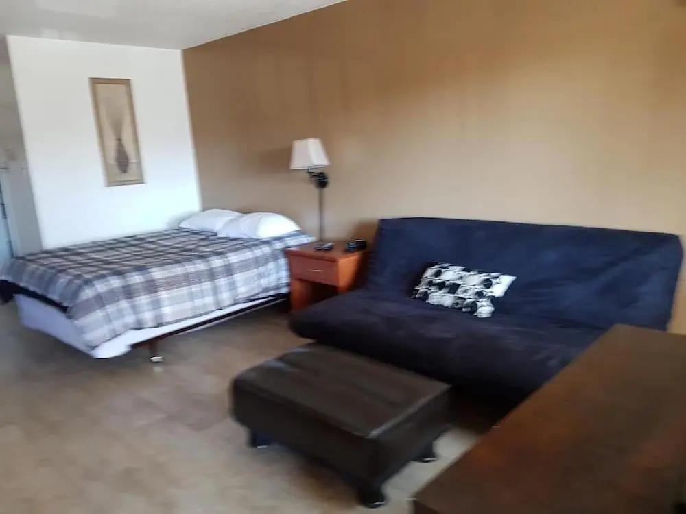 Metro Inn