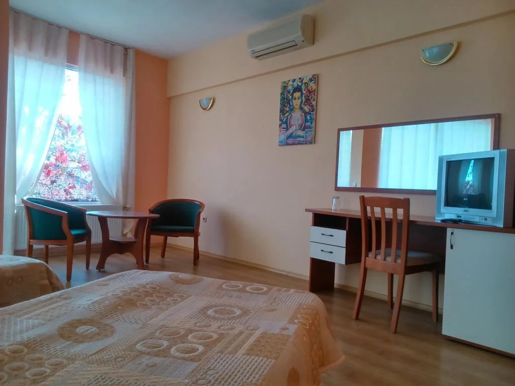 Pancho Family Hotel