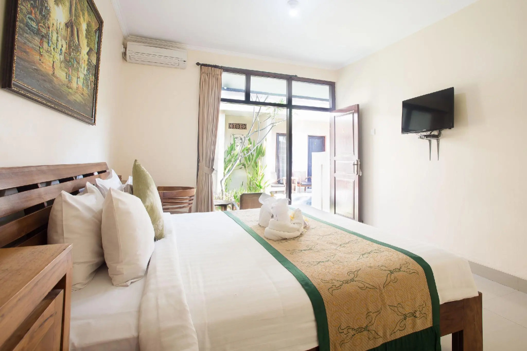 Blanjong Homestay by ecommerceloka