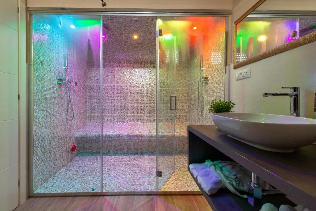 4 Star Suite SPA - Self Check-In