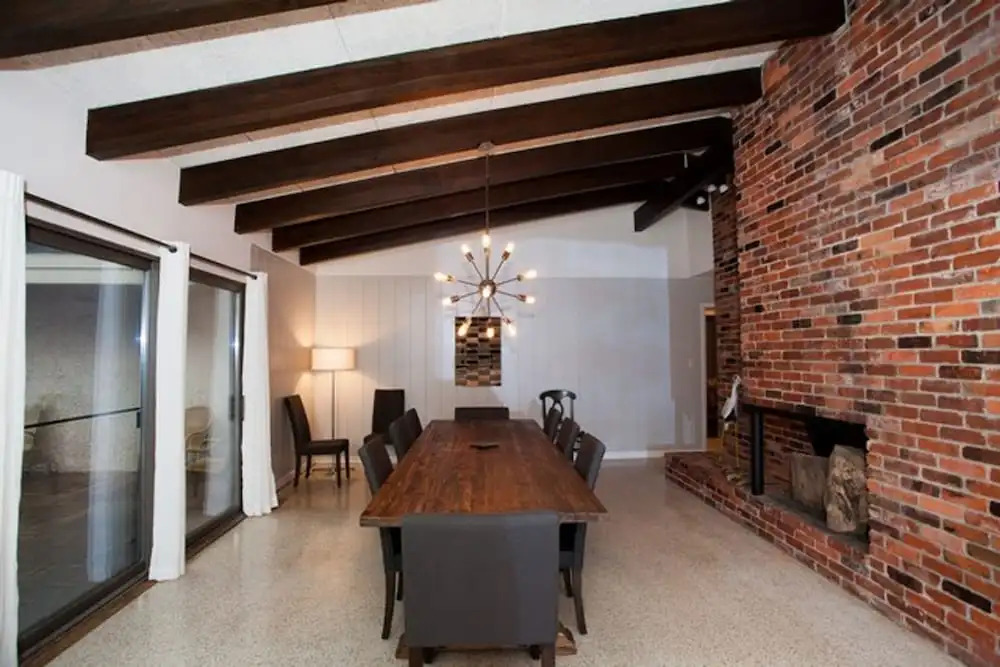Roanoke by Jekyll Realty