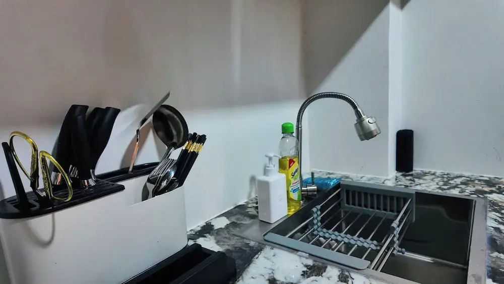 1 BR Nguyen Hue Walking St Bitexco