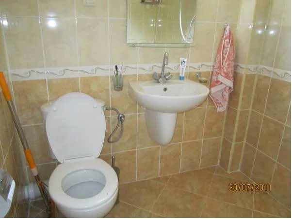 Kristal Guest House