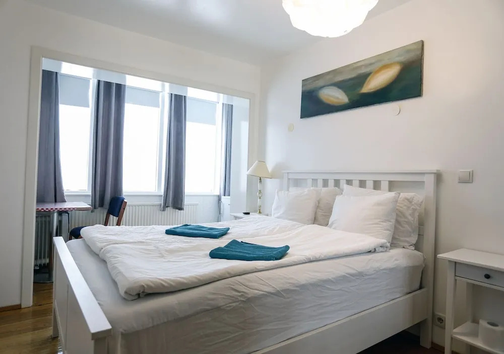 Summerday Guesthouse
