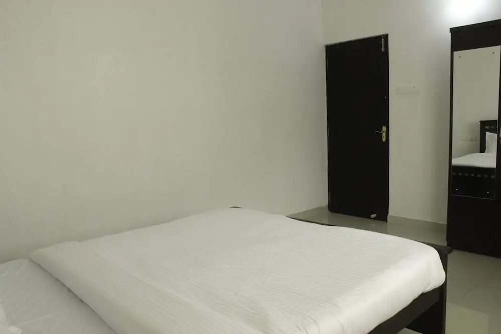 OYO 9722 Home Candolim Beach 1 BHK
