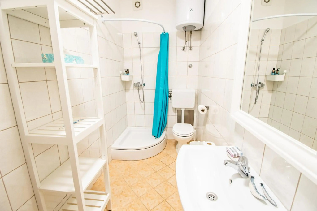 umag seafront seaview center apartment old town 3