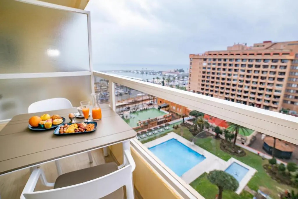 Hotel Apartamentos Pyr Fuengirola