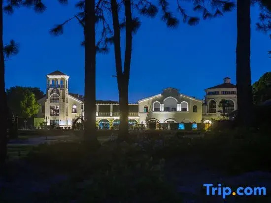 Shanghai ·  Gu Village Resort Estate