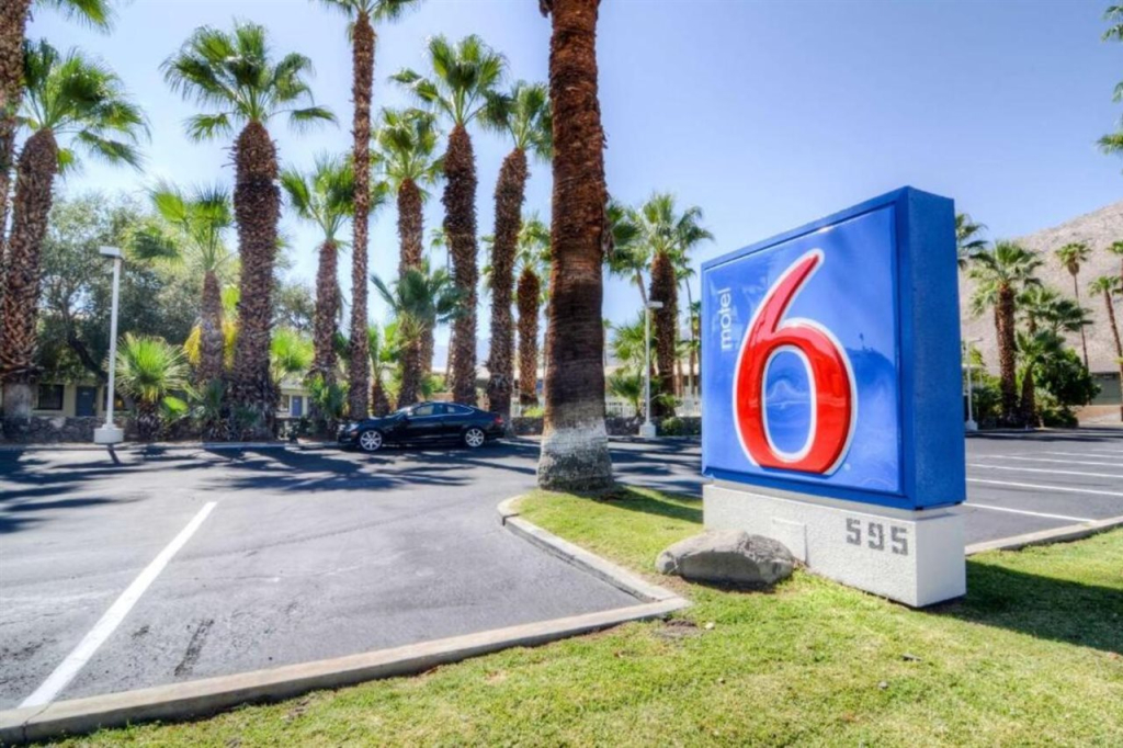 Motel 6-Palm Springs, CA - East - Palm Canyon