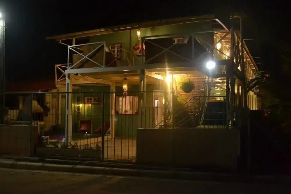 Pousada Casa de Madeira