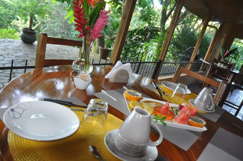 Tiriguro Lodge