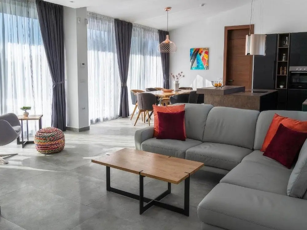 Martincic Residence