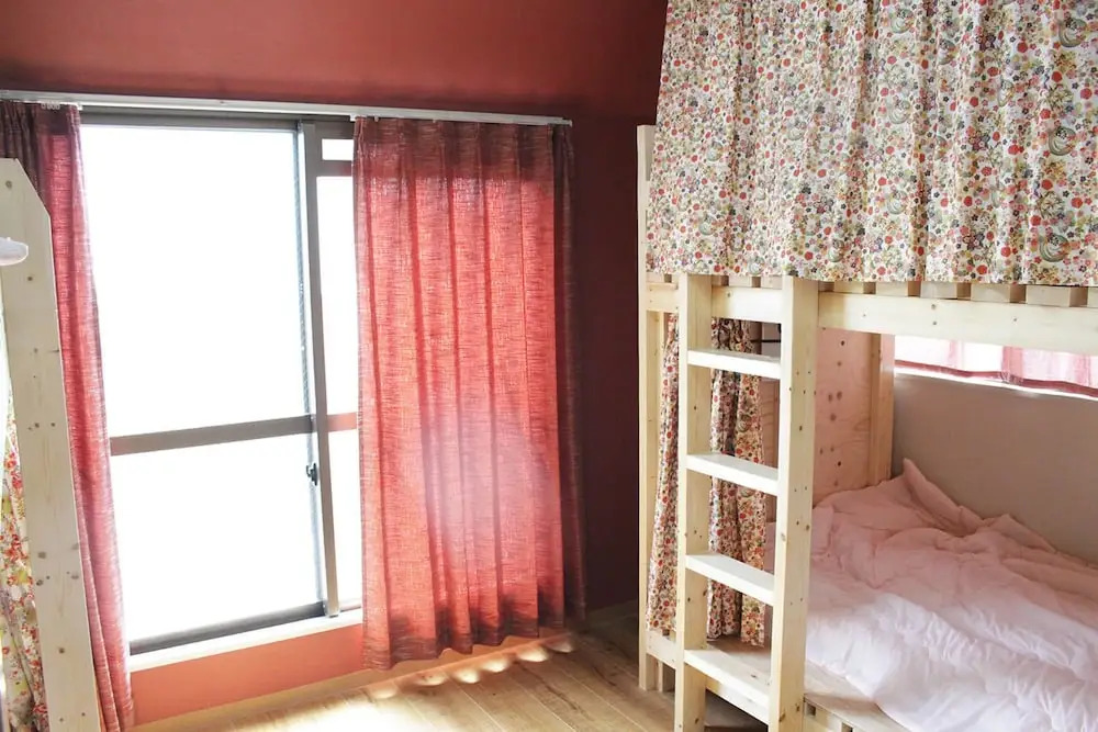 Guesthouse YOURS