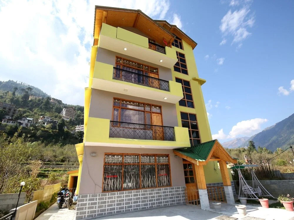 Hotel OYO 9995 Manali Plaza