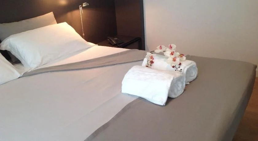 GFH - Hotel Ruhig