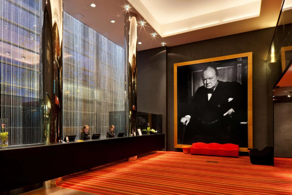 Отель Plaza Premium Grand Winston