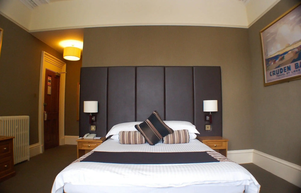 The Dutch Mill Hotel