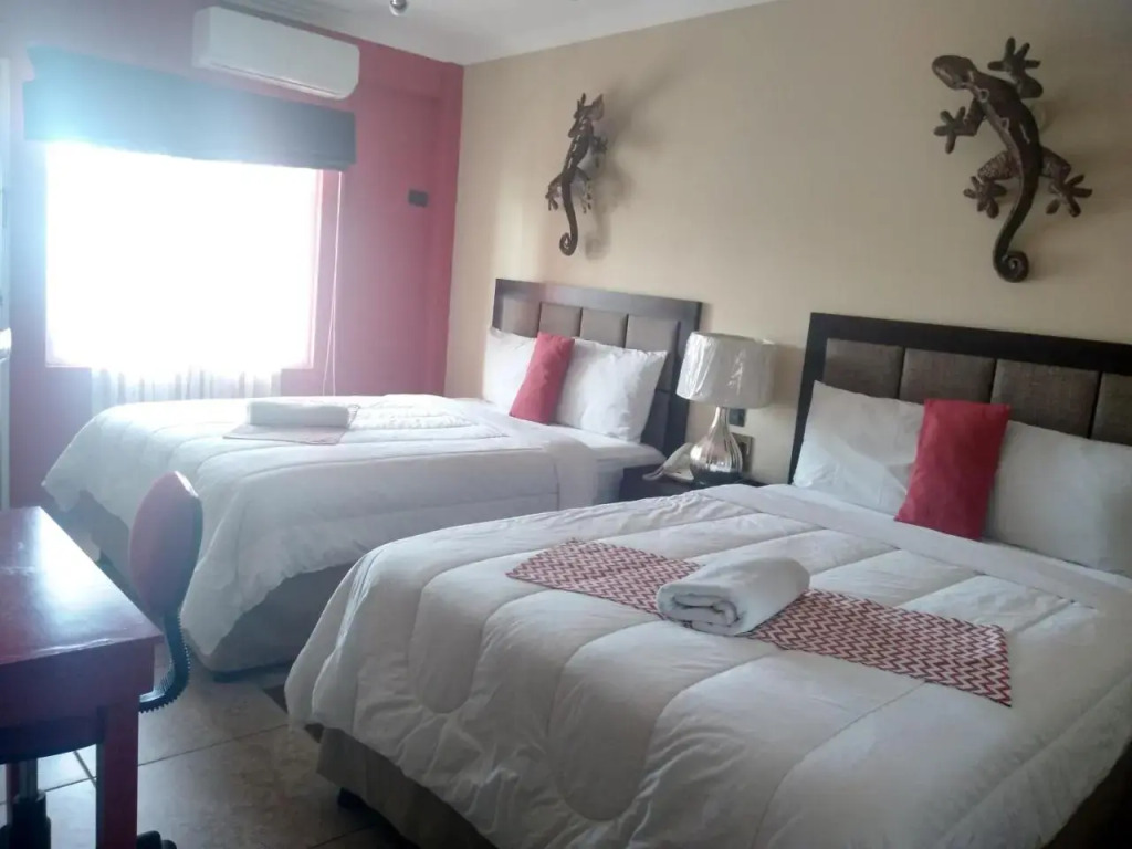 Hotel La Canoa