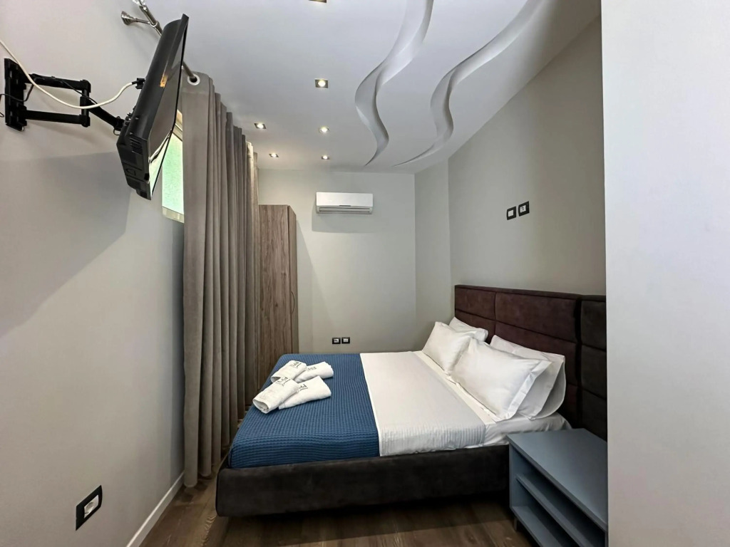 Eden hostel