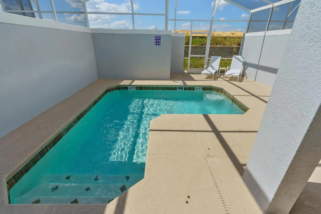 Amazing New Resort Style Townhome 4BR - 10 Guest!