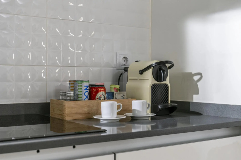 Modern & Chic 2BR/2BA apartment in trendy Chueca
