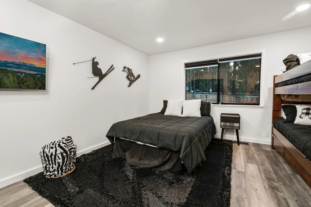 Beary Cozy Retreat - Newly Remodeled With Hot Tub And Game Room In Prime Location! 3 Bedroom Cabin