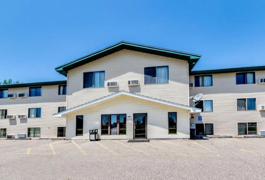 Super 8 Albert Lea Mn