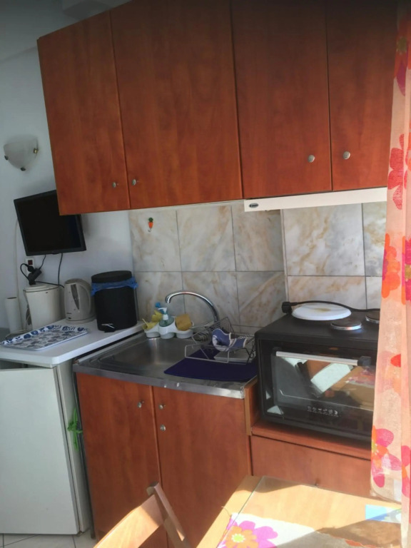 Chantzara Maria ,for 5, family apart 50 sqm.2 studios, balconies sea view 40 m. harbor , heart city, flats to let