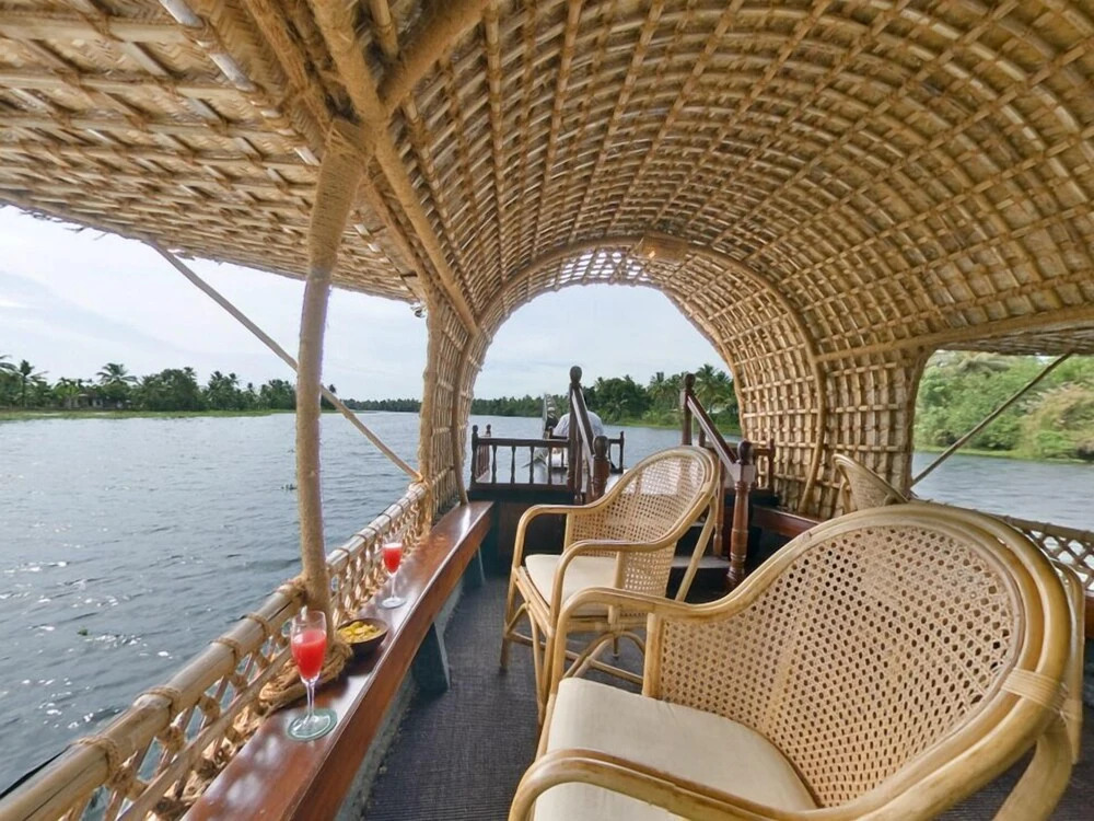 The Oberoi Motor Vessel Vrinda