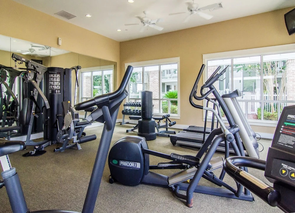 New Listing! Hip Le Jardin Gem W/ Pool & Hot Tub 3 Bedroom Townhouse