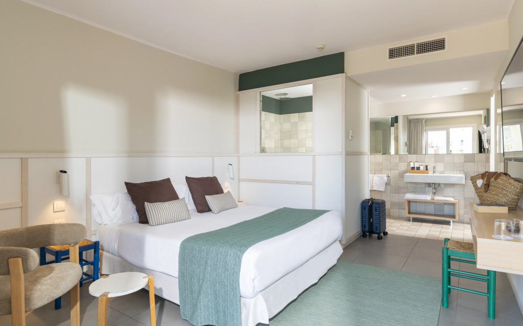 AQUA Hotel Bertran Park