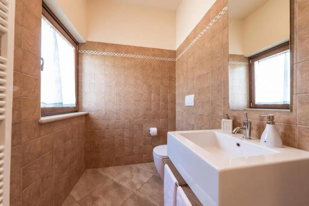CASALE ROSY 6&2, Emma Villas