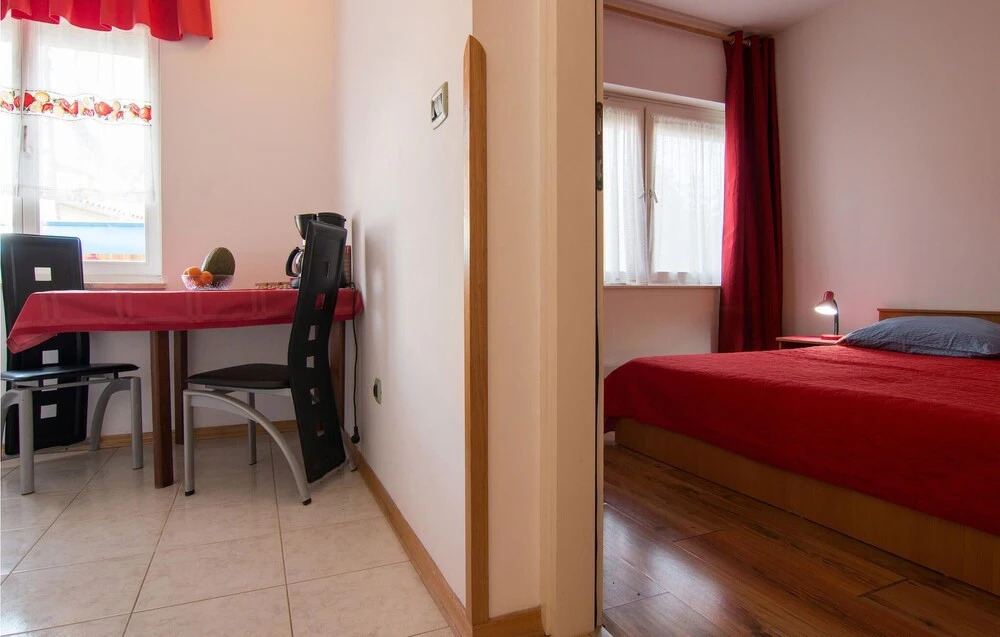 Amazing Apartment in Valbandon With Outdoor Swimming Pool, Wifi and 1 Bedrooms