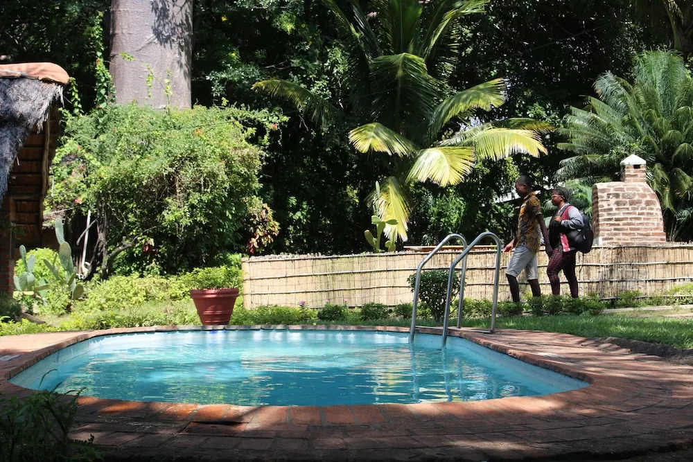 Nkhudzi Beach Lodge