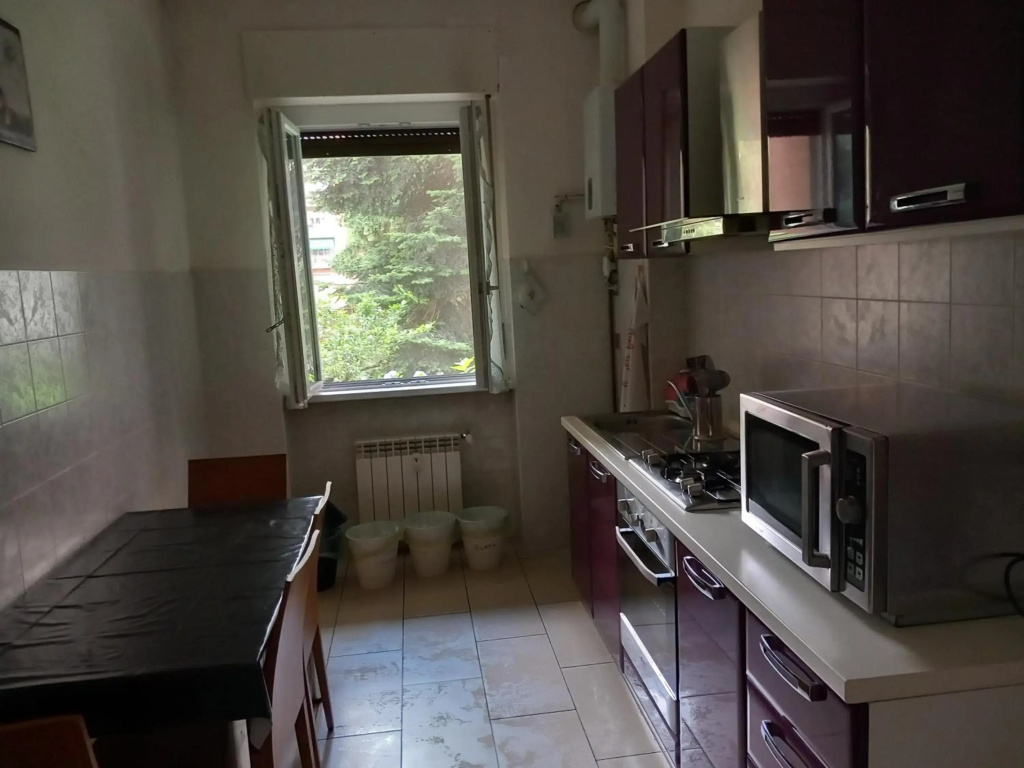 Simple & Comfortable apartment vicino POLICLINICO