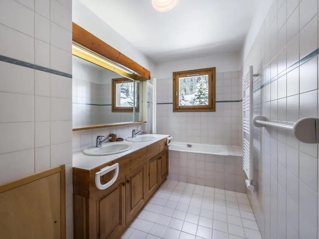 Appartement Méribel, 6 pièces, 12 personnes - FR-1-565-30
