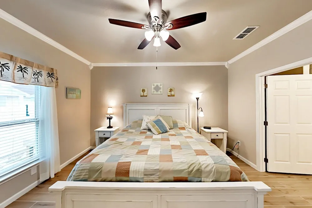 Serene #302 - 2 Br Condo